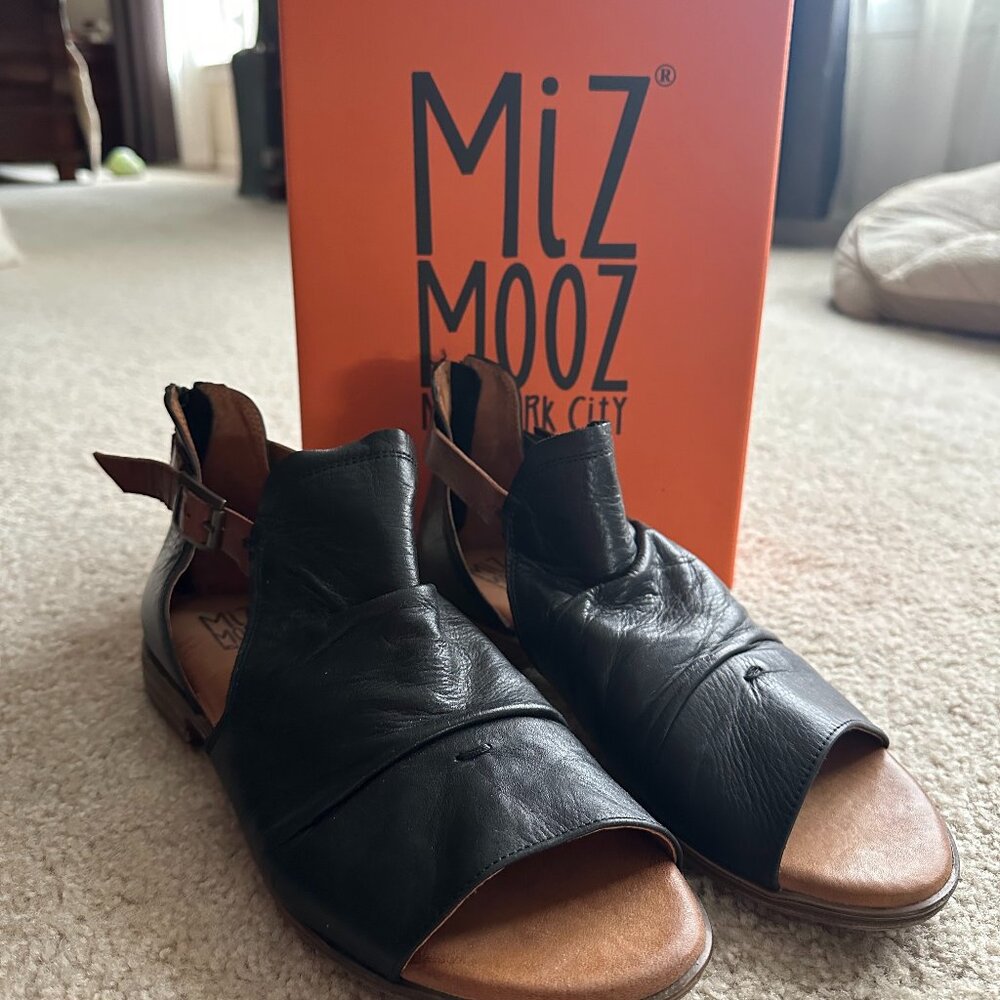 Miz Mooz Leather Back Zip Sandal - Dipper